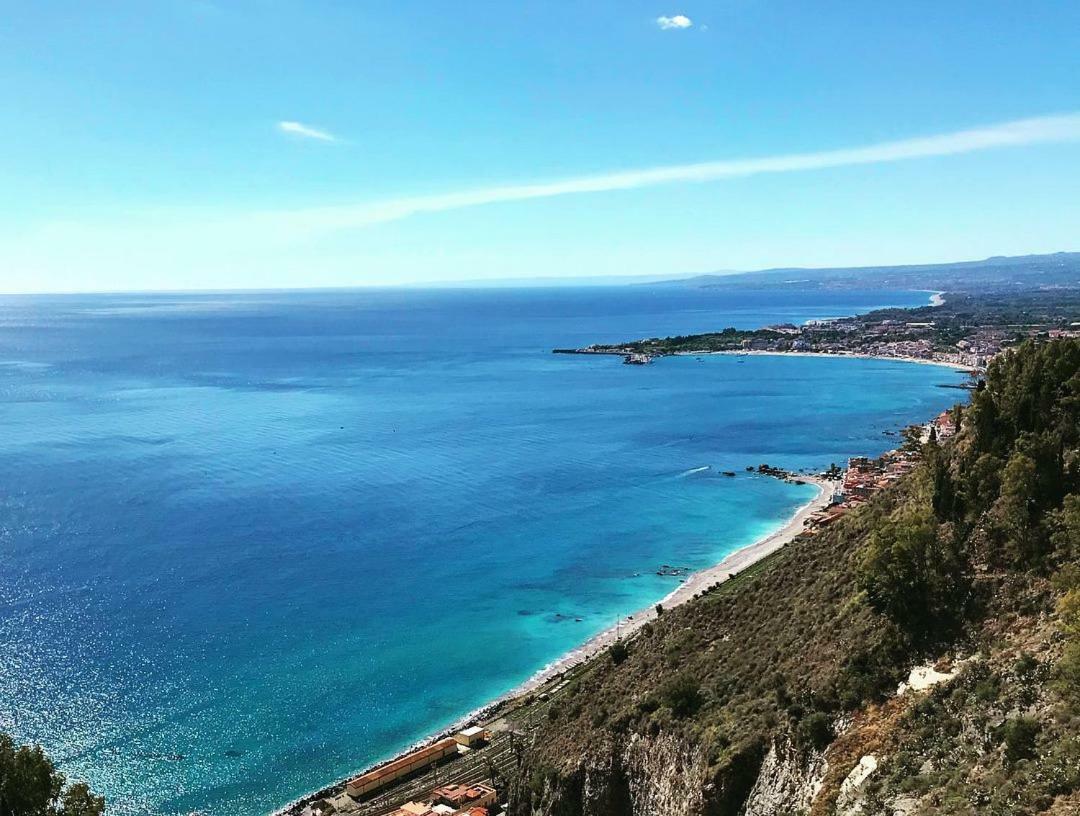 La Baia Dei Delfini Apartment Taormina Ngoại thất bức ảnh