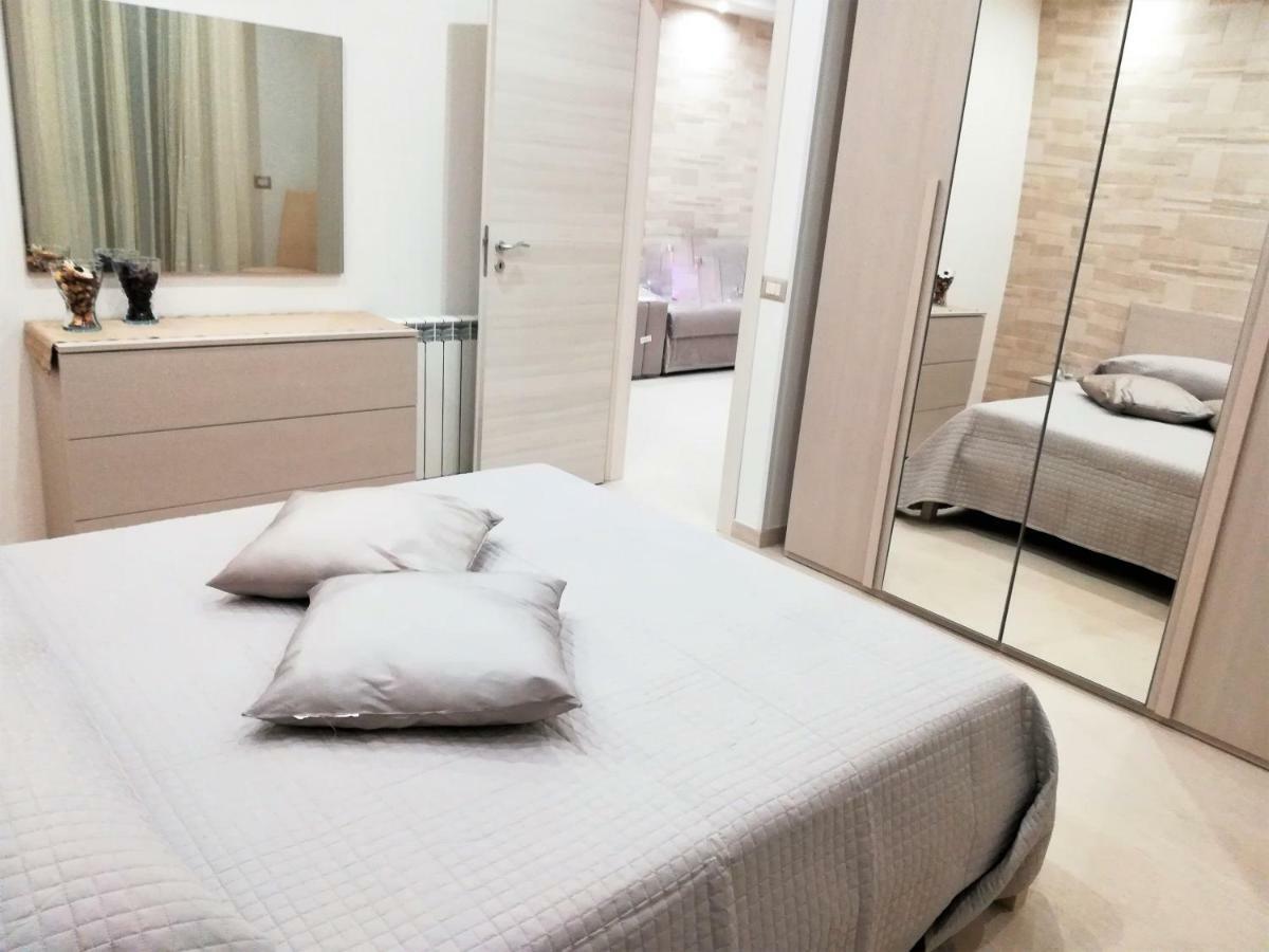 La Baia Dei Delfini Apartment Taormina Ngoại thất bức ảnh